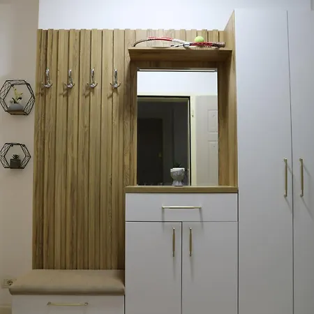 Cosmos Apartment *